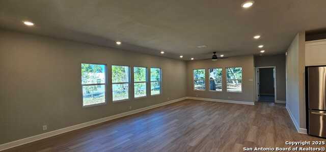 Listing photo id 13 for 7205 Exeter  