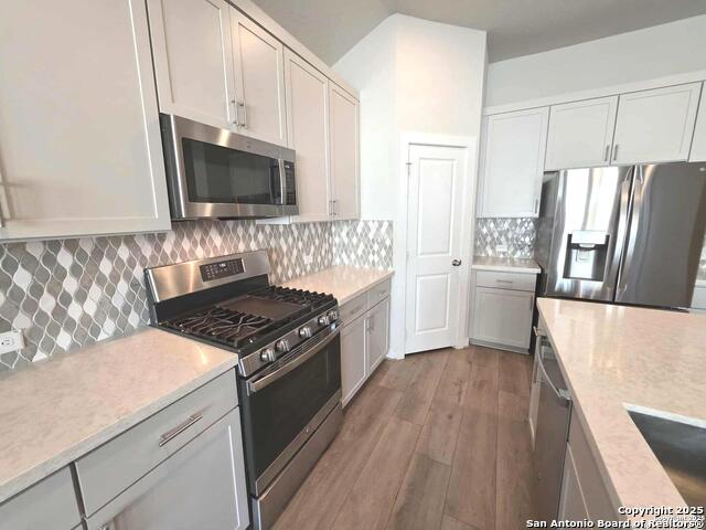 Image 10 of 36 For 7915 Needle Creek