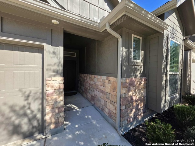 Image 2 of 36 For 7915 Needle Creek