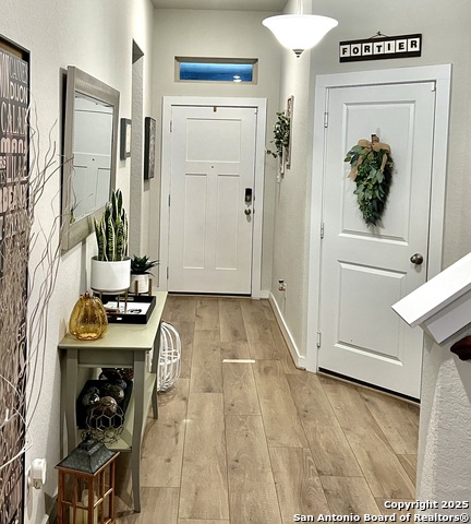 Image 3 of 36 For 7915 Needle Creek