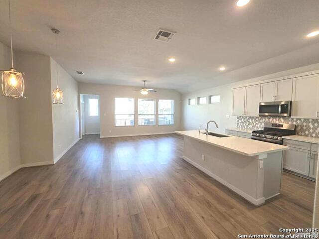 Image 5 of 36 For 7915 Needle Creek