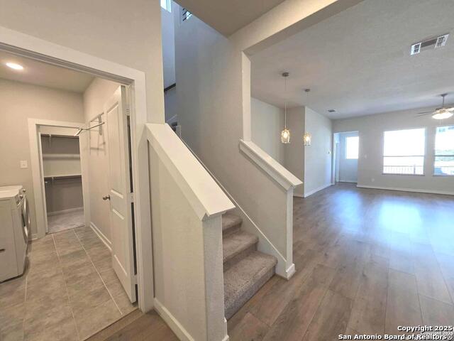 Image 7 of 36 For 7915 Needle Creek