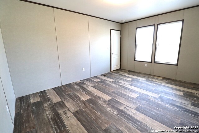 Image 8 of 17 For 325 11th S