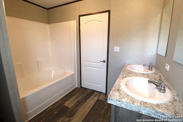 Image 9 of 17 For 325 11th S