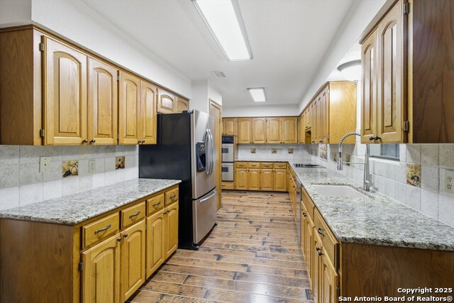 Image 4 of 29 For 9235 Bent Elm Creek