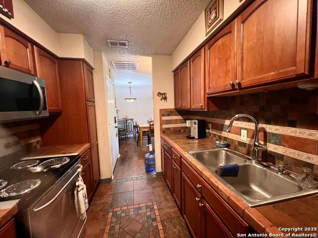 Image 12 of 23 For 4119 Medical Dr C 303