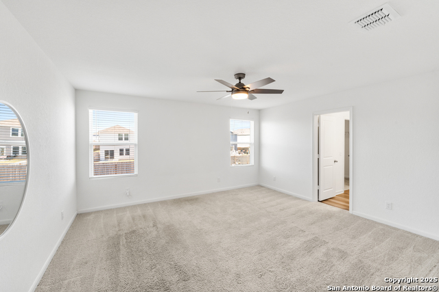 Image 10 of 29 For 5639 Pearl Meadow