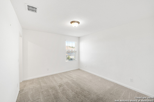 Image 16 of 29 For 5639 Pearl Meadow