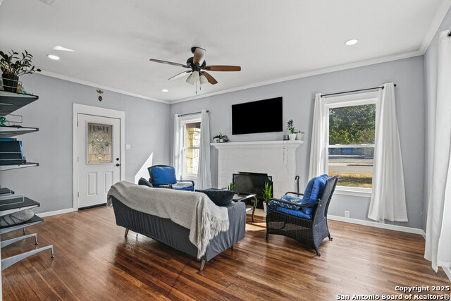 Image 4 of 21 For 281 Hermine Blvd