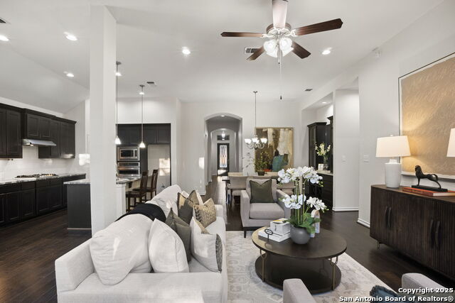 Image 5 of 26 For 111 Cimarron