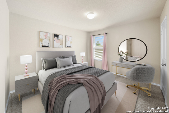 Listing photo id 14 for 1607 Tree Run