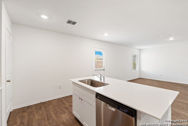 Image 7 of 16 For 5714 Bailey Downs