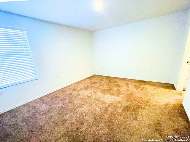 Image 12 of 33 For 13307 Dutra  