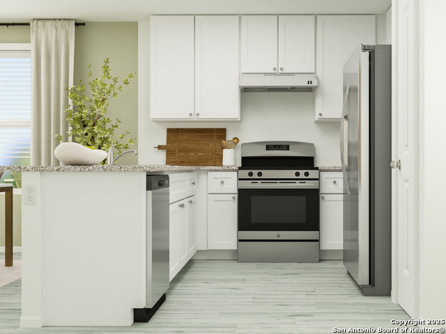 Image 3 of 33 For 13307 Dutra  