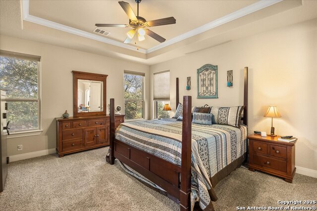 Listing photo id 25 for 8907 Irving Hill