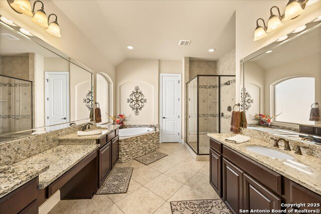 Listing photo id 27 for 8907 Irving Hill