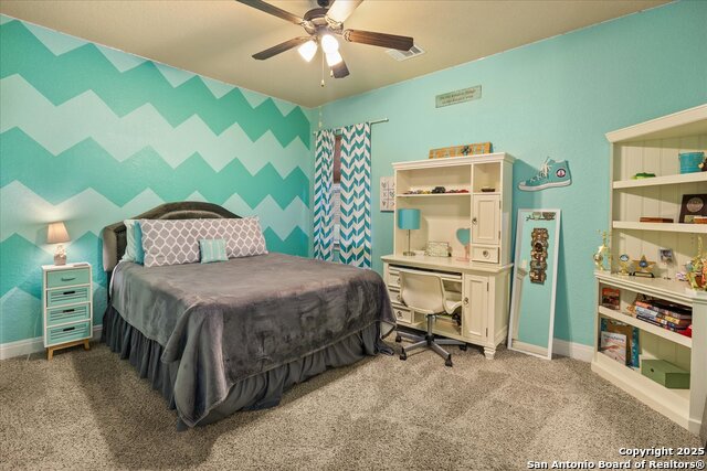 Listing photo id 32 for 8907 Irving Hill