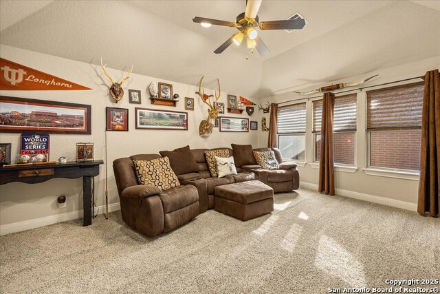 Listing photo id 33 for 8907 Irving Hill