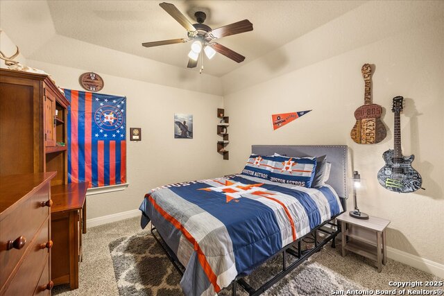 Listing photo id 35 for 8907 Irving Hill