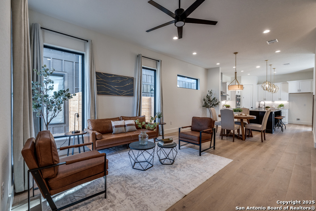 Image 37 of 37 For 115 Dowdy