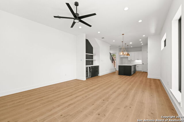 Image 4 of 37 For 115 Dowdy