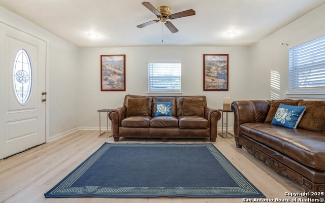 Image 10 of 24 For 7131 Larksong