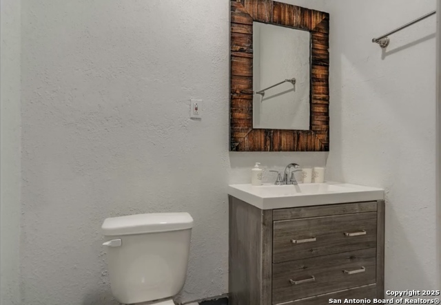 Image 13 of 24 For 7131 Larksong