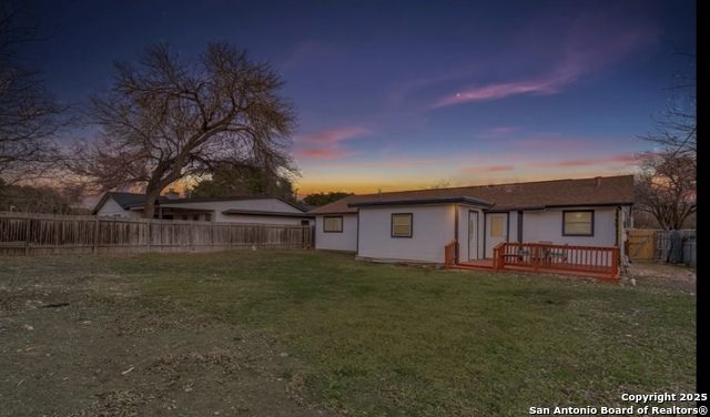 Image 24 of 24 For 7131 Larksong