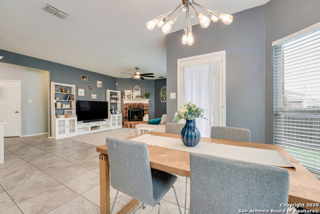 Image 13 of 32 For 6006 Lakefront St