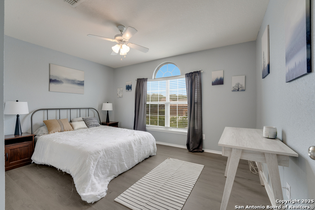 Image 24 of 32 For 6006 Lakefront St