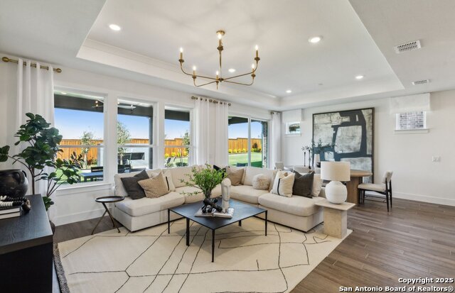 Image 5 of 16 For 625 Dayflower Lane