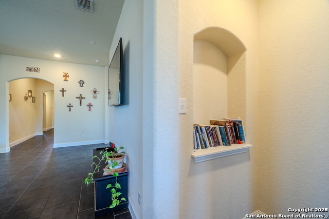 Image 15 of 31 For 2267 Meadow Way