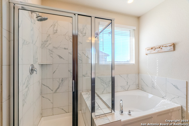 Image 18 of 31 For 2267 Meadow Way