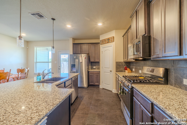 Image 7 of 31 For 2267 Meadow Way