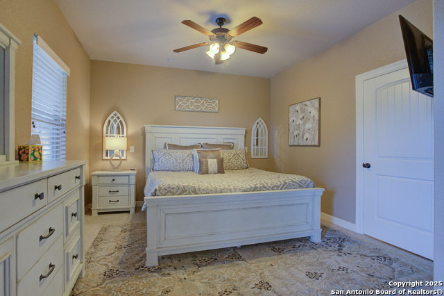 Image 25 of 50 For 1350 Colleen