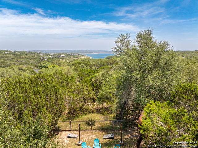 Image 3 of 50 For 1350 Colleen