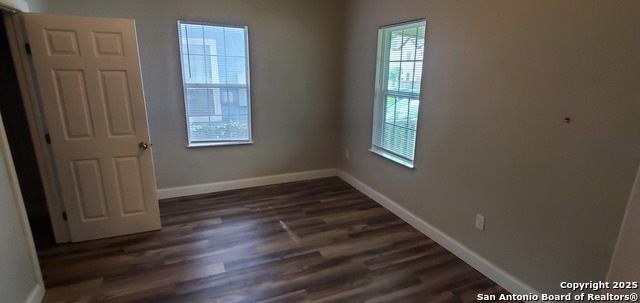 Image 7 of 18 For 615 Delmar  