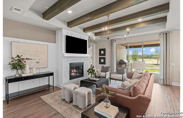 Image 13 of 31 For 613 Dayflower Ln