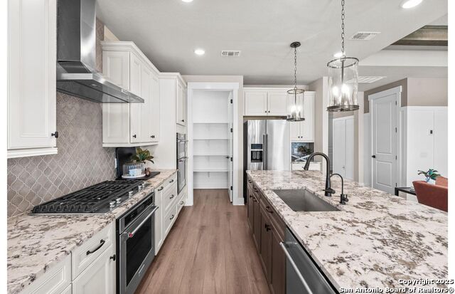 Image 20 of 31 For 613 Dayflower Ln