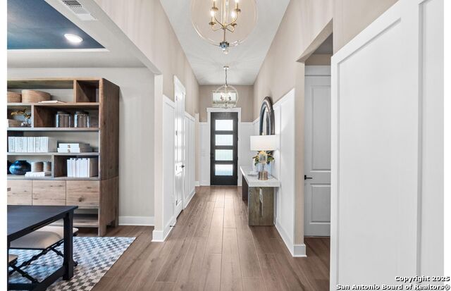 Image 24 of 31 For 613 Dayflower Ln