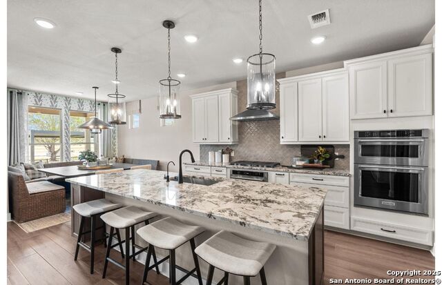 Image 4 of 31 For 613 Dayflower Ln