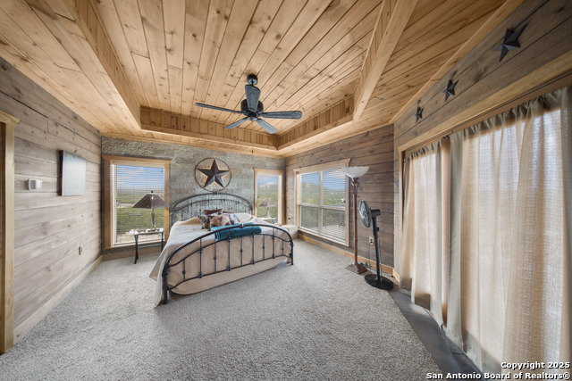 Listing photo id 11 for 189 Scenic Sunset