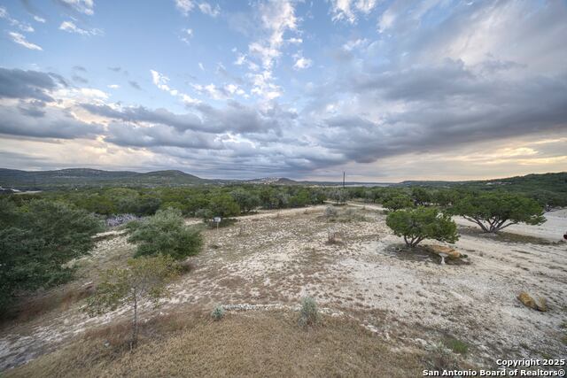 Listing photo id 30 for 189 Scenic Sunset