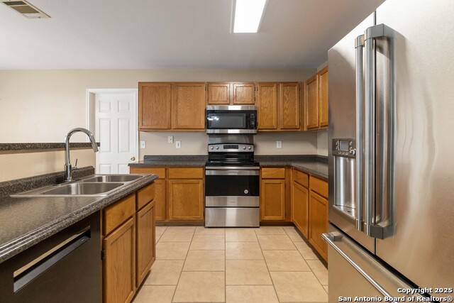 Image 14 of 28 For 510 Limestone