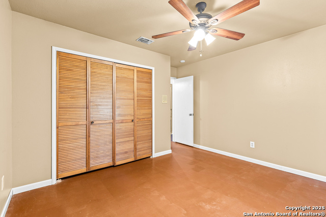 Image 17 of 33 For 6142 Amble Trail