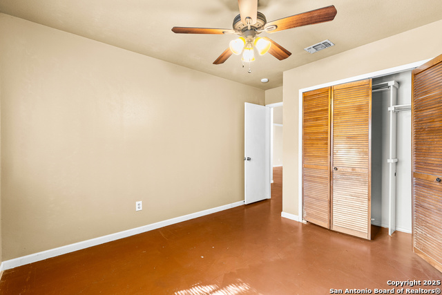 Image 19 of 33 For 6142 Amble Trail