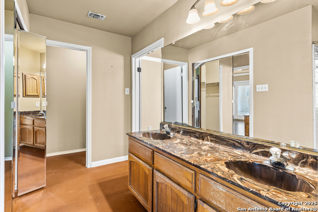 Image 25 of 33 For 6142 Amble Trail