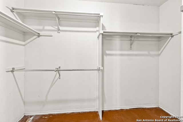 Image 27 of 33 For 6142 Amble Trail