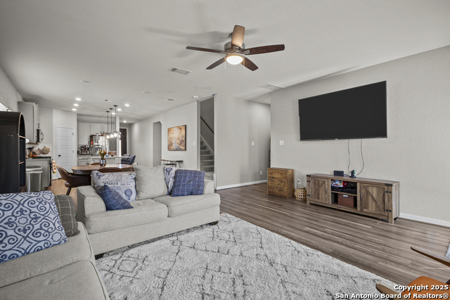 Image 13 of 36 For 13044 Louberg