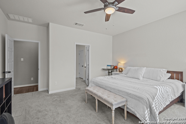 Image 15 of 36 For 13044 Louberg